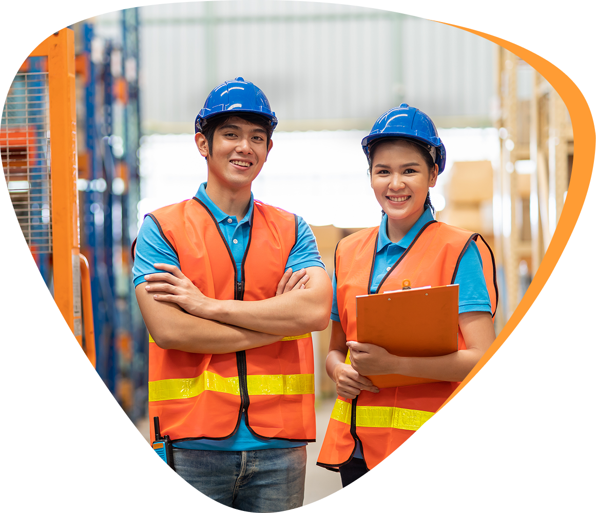 two logistics expert in a warehouse